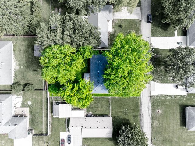 3905 N Lanewood Drive, Muncie, IN 47304