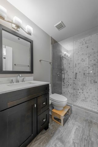411 W Ontario Street 220, Chicago, IL 60654