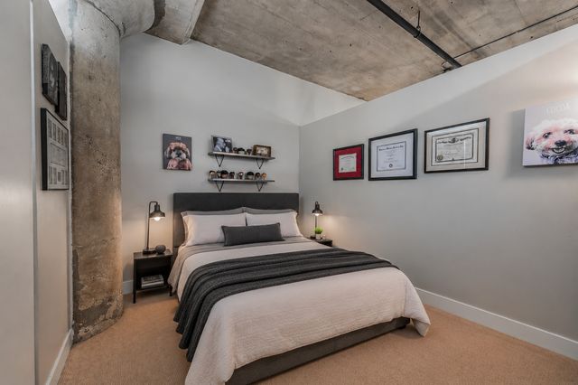 411 W Ontario Street 220, Chicago, IL 60654