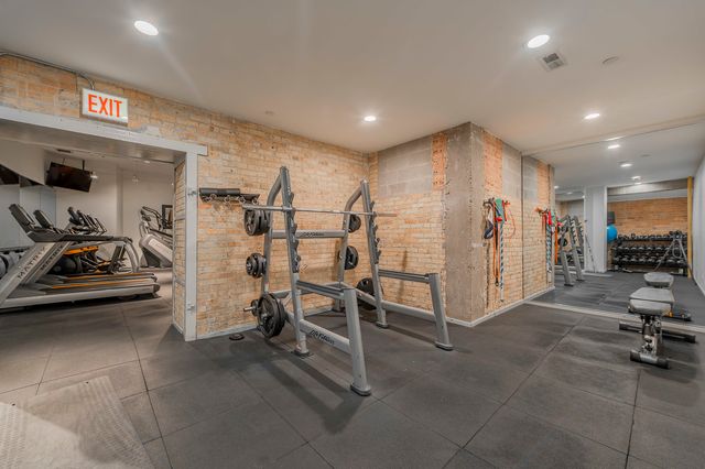 411 W Ontario Street 220, Chicago, IL 60654