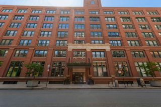 411 W Ontario Street 220, Chicago, IL 60654