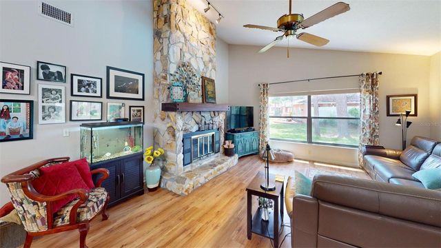 2215 TONIWOOD LANE, Palm Harbor, FL 34685