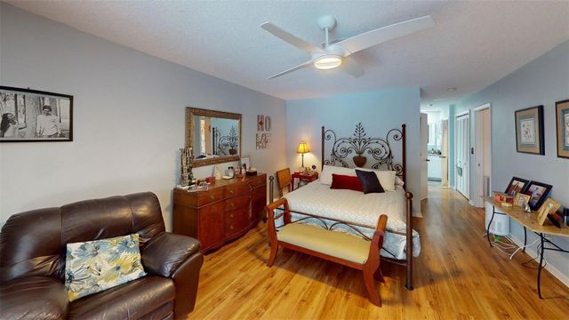 2215 TONIWOOD LANE, Palm Harbor, FL 34685