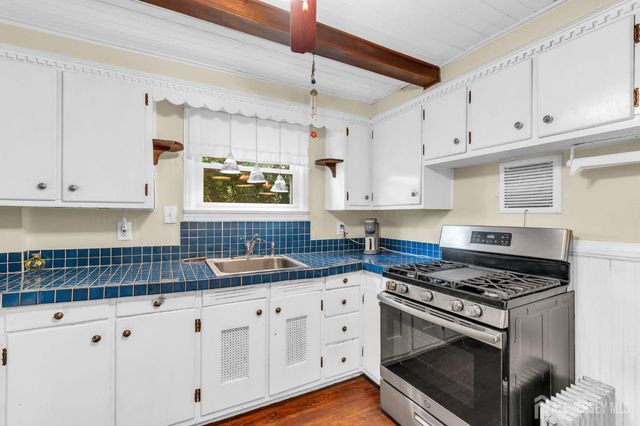 372 Prospect Street, South Amboy, NJ 08879