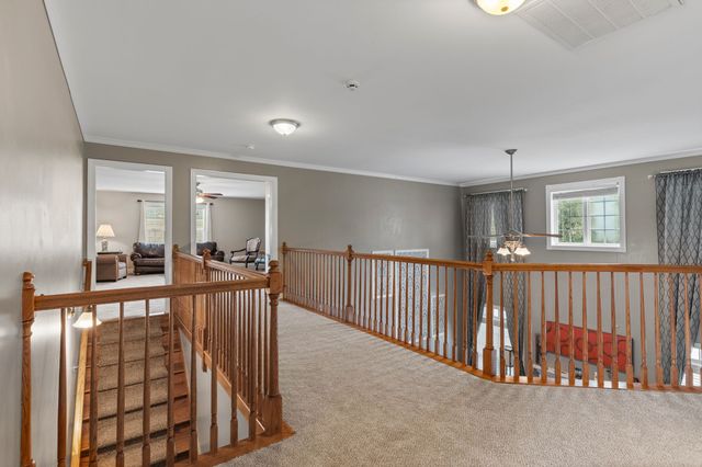 1131 Kacie Dr, Pleasant View, TN 37146
