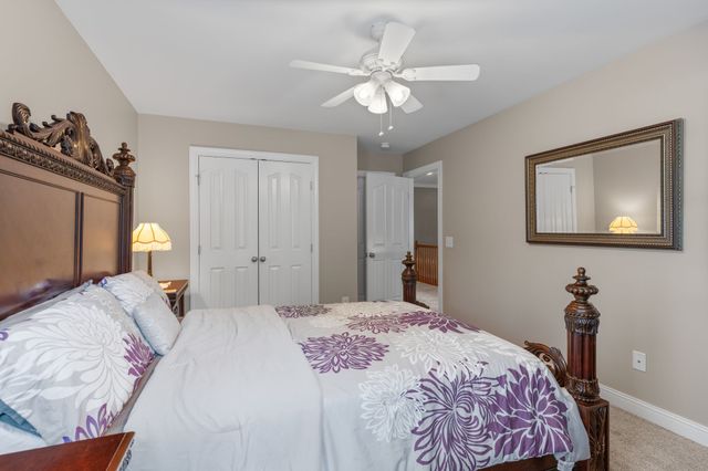 1131 Kacie Dr, Pleasant View, TN 37146