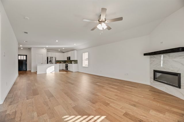 1910 Blackbird Lane, Princeton, TX 75407