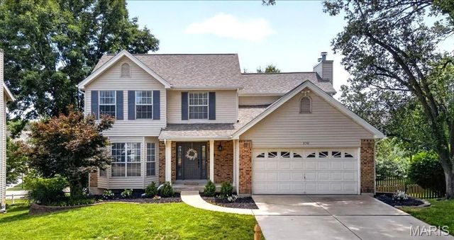 238 Westridge Parc Lane, Ellisville, MO 63021
