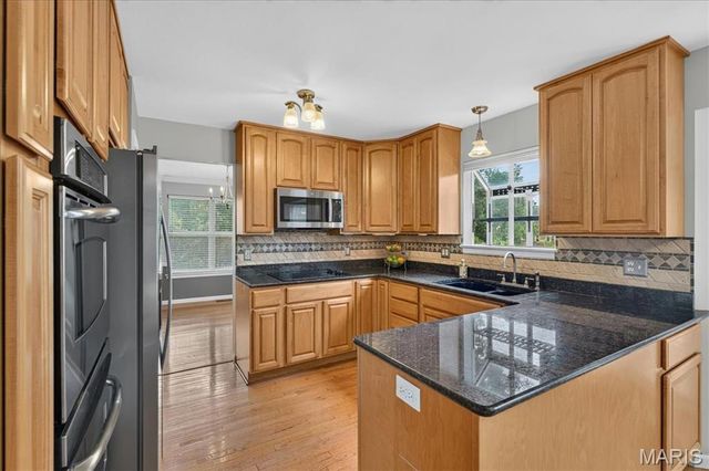 238 Westridge Parc Lane, Ellisville, MO 63021
