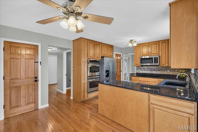238 Westridge Parc Lane, Ellisville, MO 63021