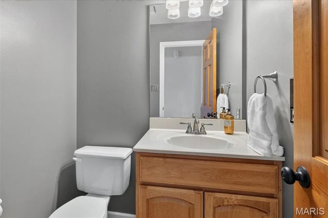 238 Westridge Parc Lane, Ellisville, MO 63021