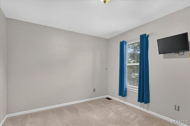238 Westridge Parc Lane, Ellisville, MO 63021