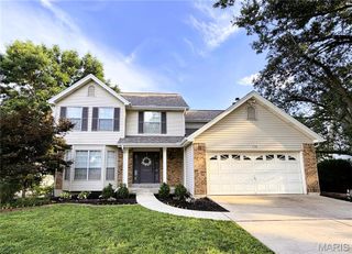 238 Westridge Parc Lane, Ellisville, MO 63021