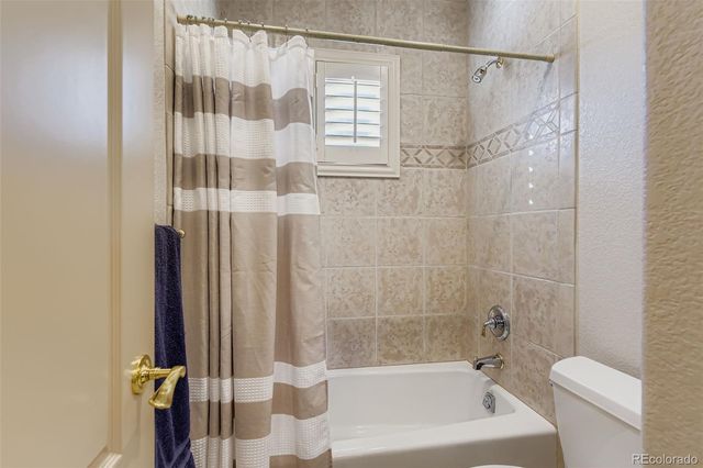 9410 S Silent Hills Drive, Lone Tree, CO 80124