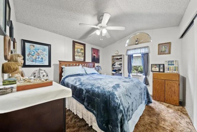 12044 Royal SPC 18, El Cajon, CA 92021