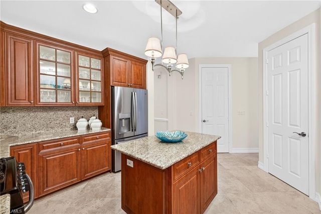 2805 TIBURON BLVD E 1-101, Naples, FL 34109