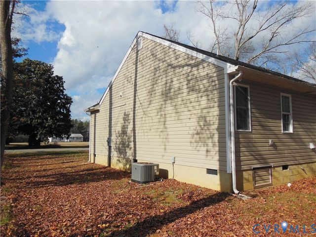 20425 Church Rd, Chesterfield, VA 23803