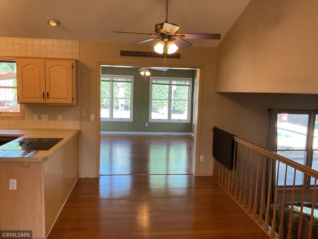 2145 14th Avenue E, North Saint Paul, MN 55109