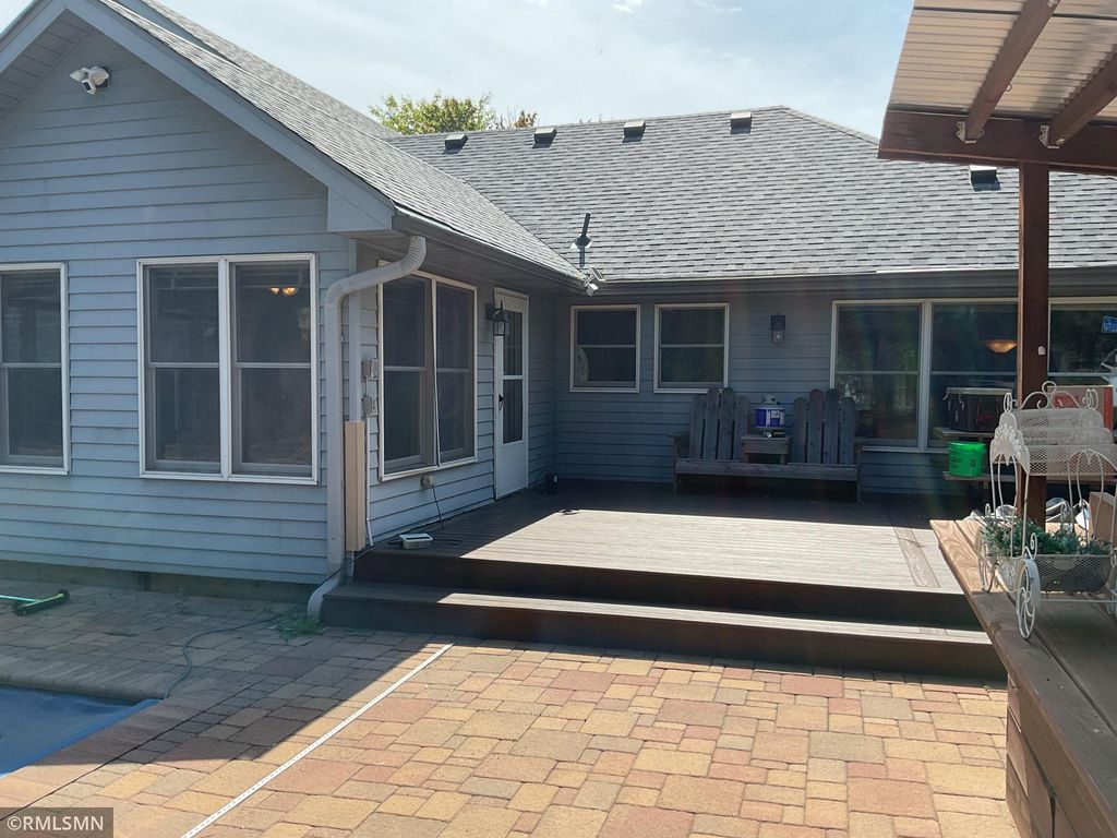 2145 14th Avenue E, North Saint Paul, MN 55109 — photo 2