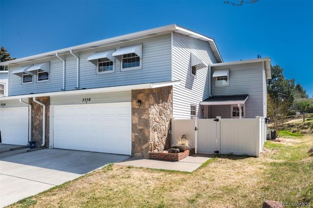 2558 S Vaughn Way D, Aurora, CO 80014