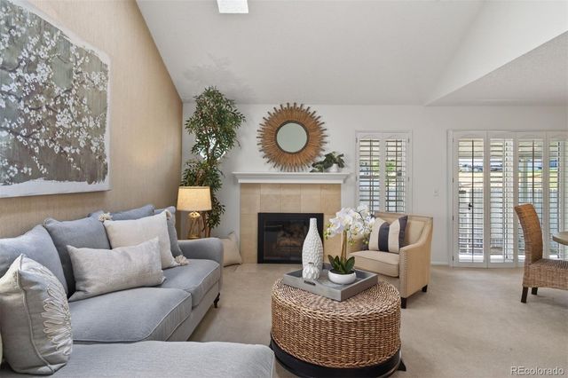 2558 S Vaughn Way D, Aurora, CO 80014