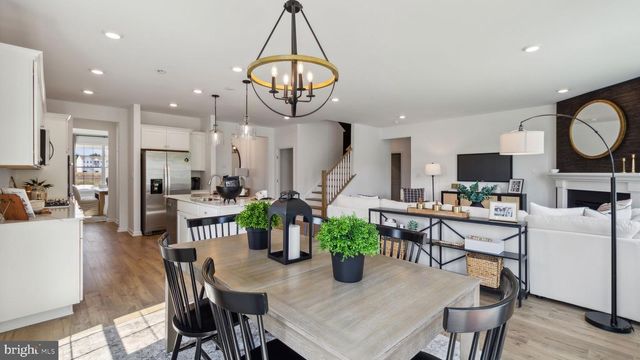 530 TROLLEY LANE, Sellersville, PA 18960