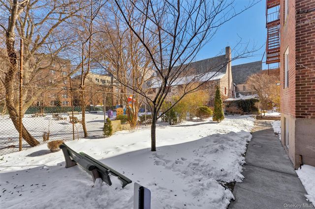 33-35 81st Street 4A, Jackson Heights, NY 11372