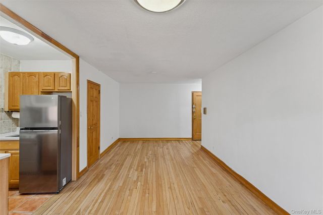 33-35 81st Street 4A, Jackson Heights, NY 11372