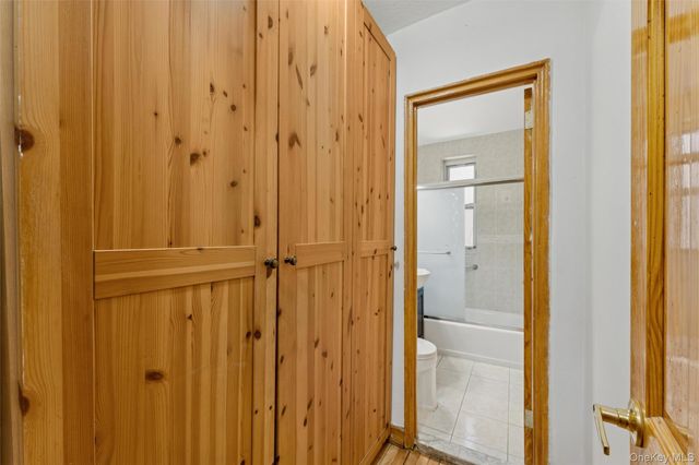 33-35 81st Street 4A, Jackson Heights, NY 11372