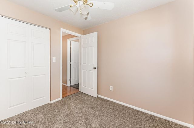 3700 Canopus Ct, Louisville, KY 40219