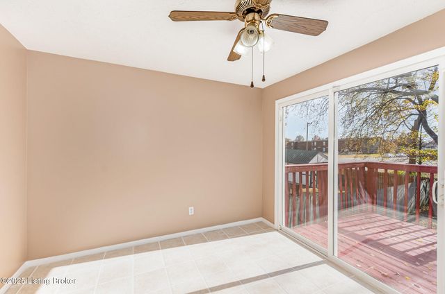 3700 Canopus Ct, Louisville, KY 40219