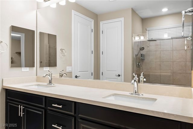 1189 Hillside Peak Street, Henderson, NV 89002