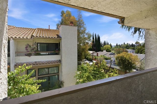 20224 Sherman 48, Winnetka, CA 91306