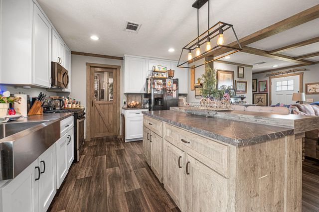 22360 640, Damon, TX 77430
