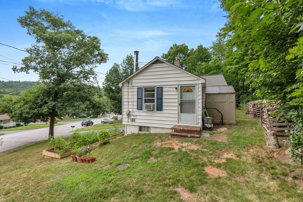 15 Peter Boulevard, Lewiston, ME 04240 — photo 5