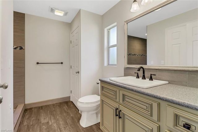 4472 Beechwood Lake DR, Naples, FL 34112