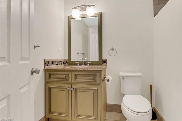 4472 Beechwood Lake DR, Naples, FL 34112