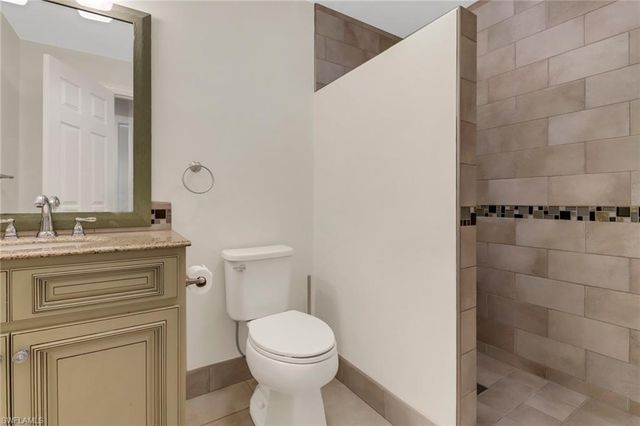 4472 Beechwood Lake DR, Naples, FL 34112