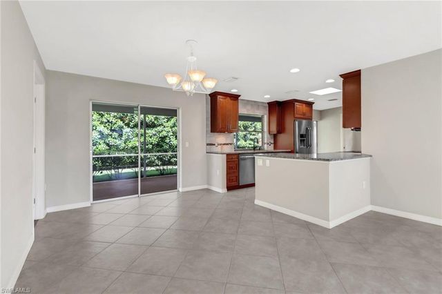 4472 Beechwood Lake DR, Naples, FL 34112