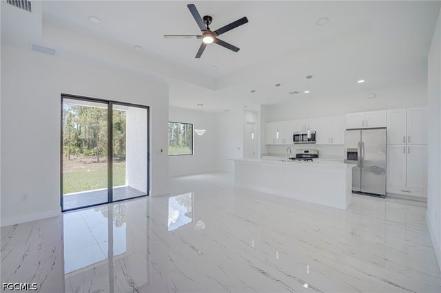 880 Aldrich ST E, Lehigh Acres, FL 33974