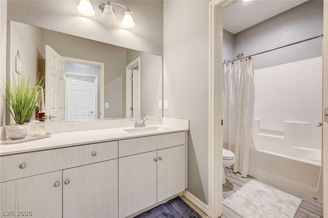 1371 Bear Brook Avenue, Henderson, NV 89074