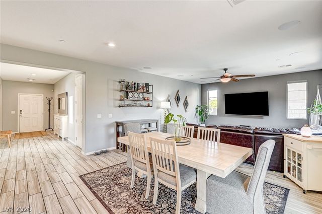 1371 Bear Brook Avenue, Henderson, NV 89074