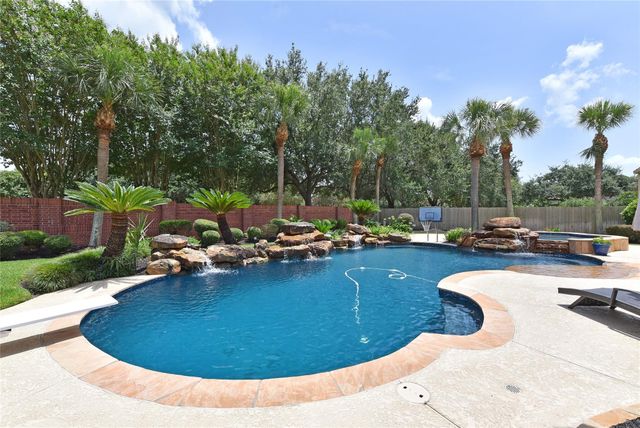 6435 Ivy Falls Falls, Missouri City, TX 77459