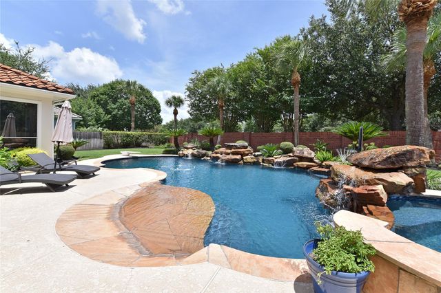 6435 Ivy Falls Falls, Missouri City, TX 77459