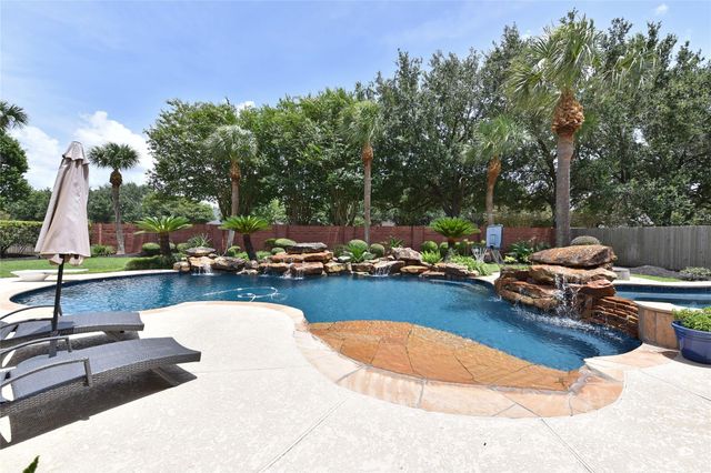 6435 Ivy Falls Falls, Missouri City, TX 77459