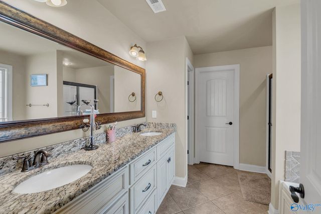 14573 Norfleet Drive, Athens, AL 35613