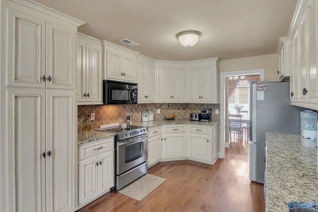 14573 Norfleet Drive, Athens, AL 35613