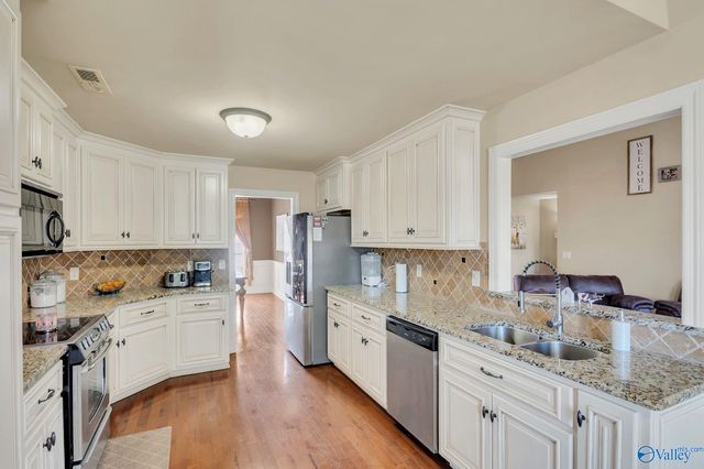 14573 Norfleet Drive, Athens, AL 35613