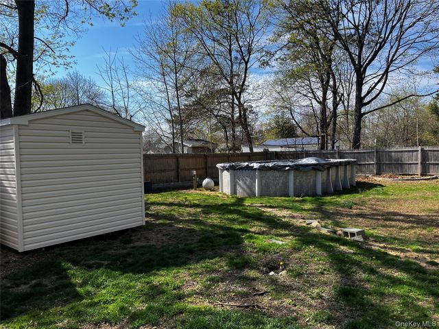 51 Bushwick Avenue, Brentwood, NY 11717