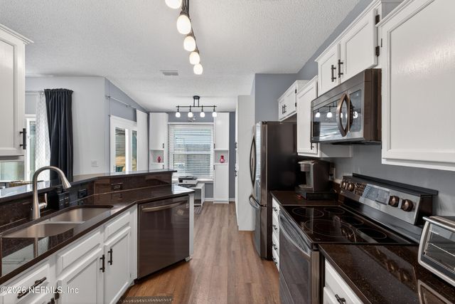 12380 SONDRA COVE Trail N, Jacksonville, FL 32225